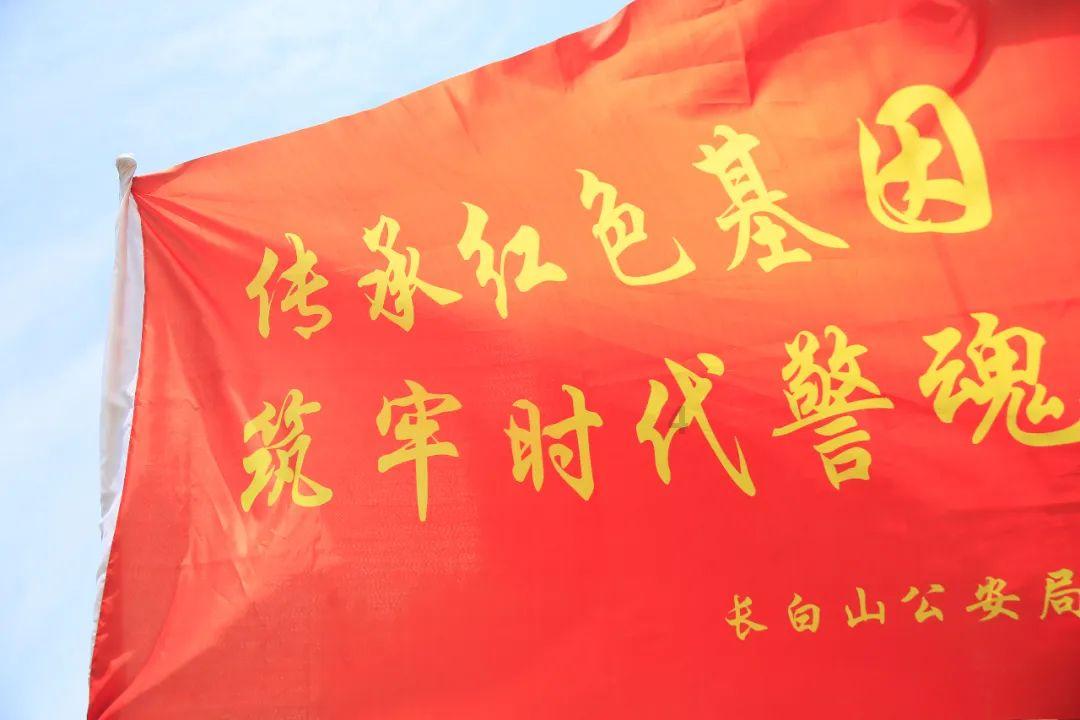 逃出昏暗的地下室2